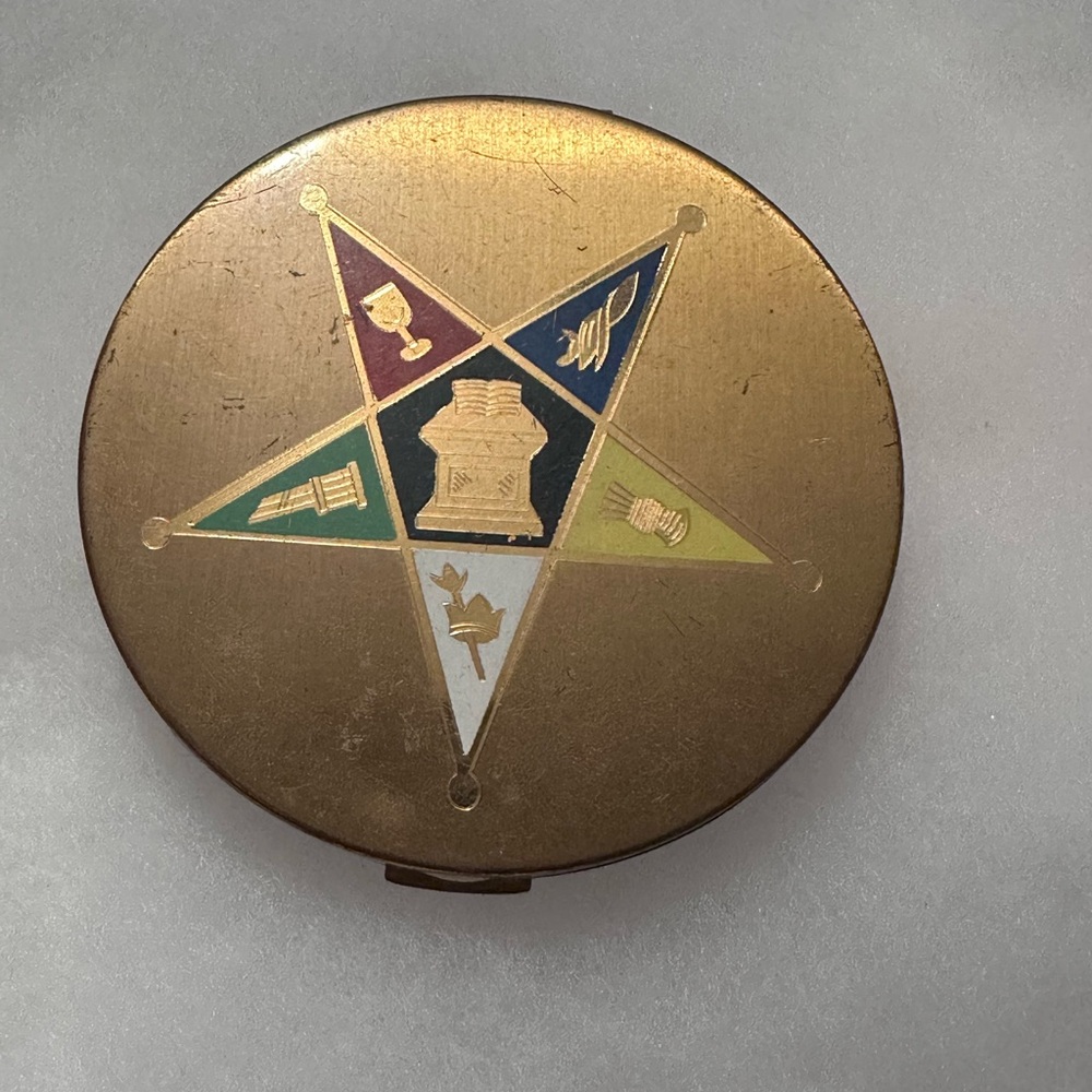 Vintage Gold Compact with Star Design
